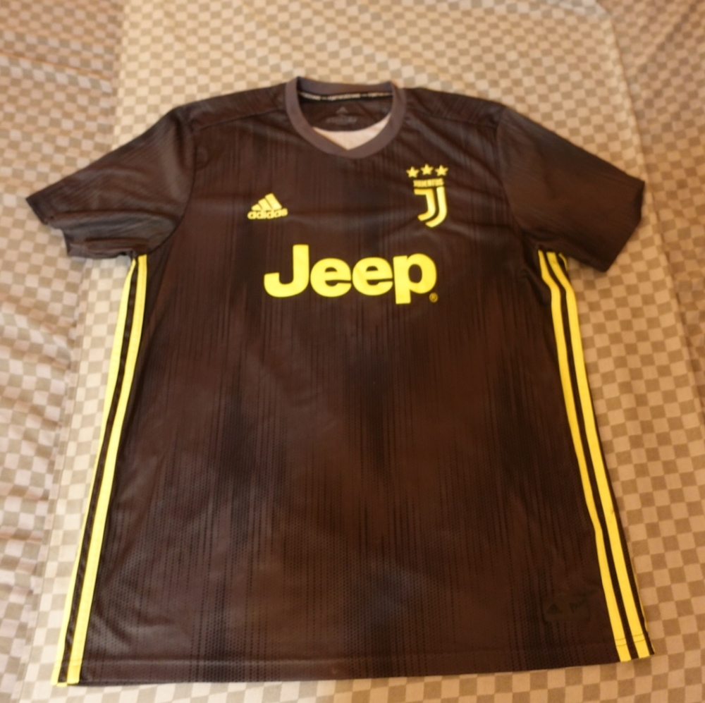 Adidas soccer style jersey
